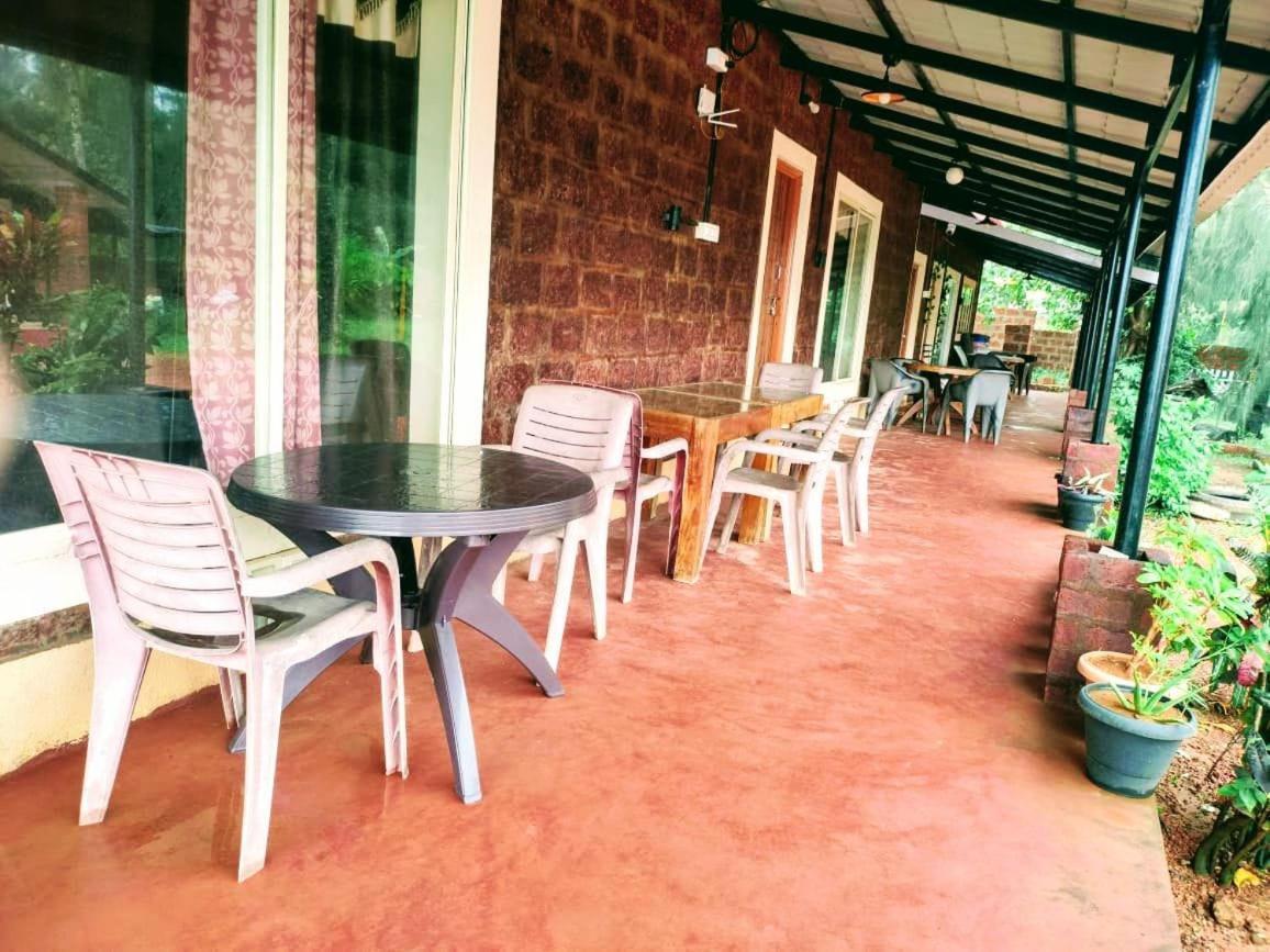 Riverstone Riverfront Stay Gokarna  Camera foto